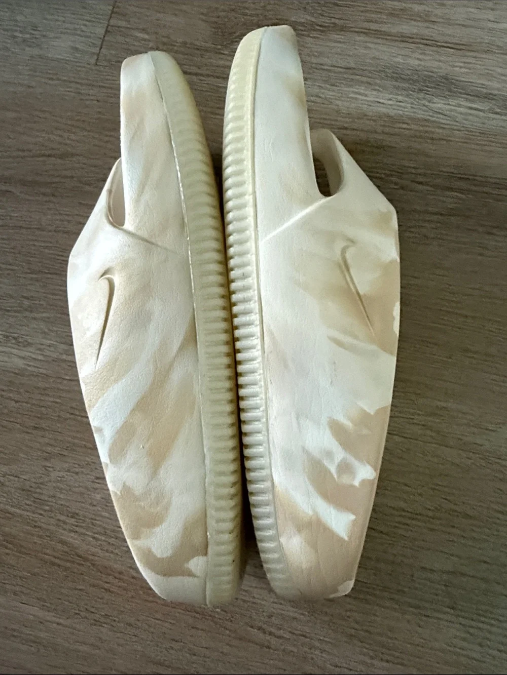 Nike Women's Cream Marble Slide Sandals